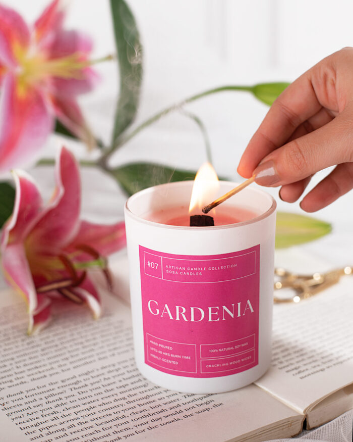 Gardenia Woodenwick Candle